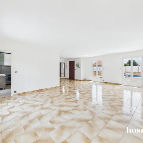 Maison de 205.0 m² à Villenave-D'Ornon