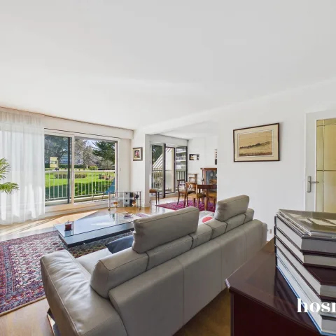 Appartement de 102.0 m² à Versailles