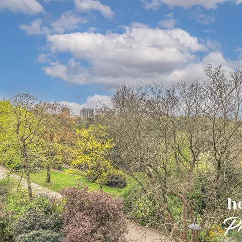 Appartement de 161.53 m² à Paris