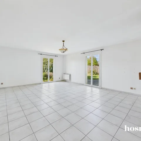 Maison de 106.14 m² à Le Pian-Médoc