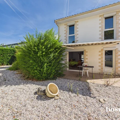 Maison de 101.0 m² à Gradignan