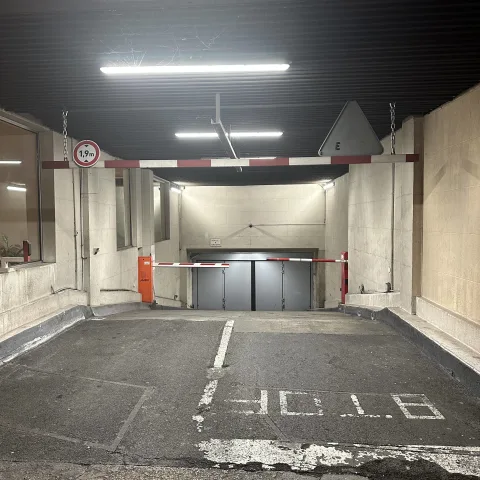 Parking de 15.0 m² à Paris