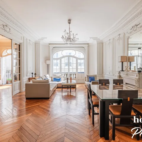 Appartement de 247.0 m² à Paris