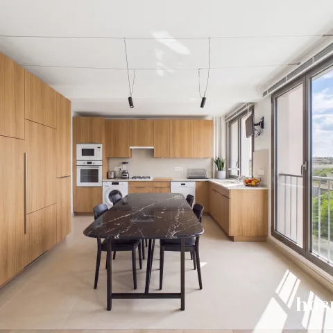 Duplex de 106.0 m² à Paris