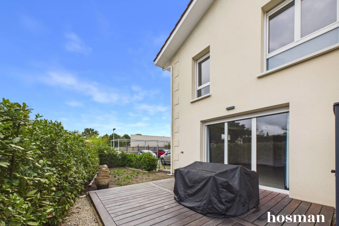 Maison de 90.0 m² à Pessac