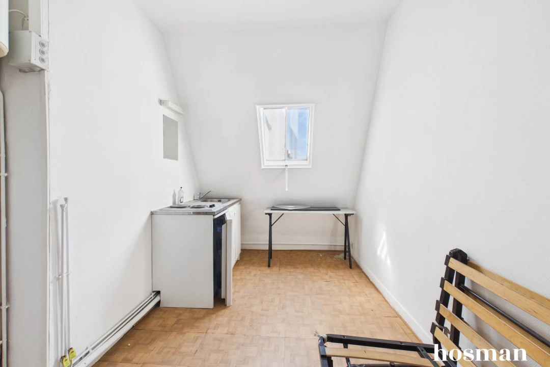 Appartement de 7.7 m² à Paris
