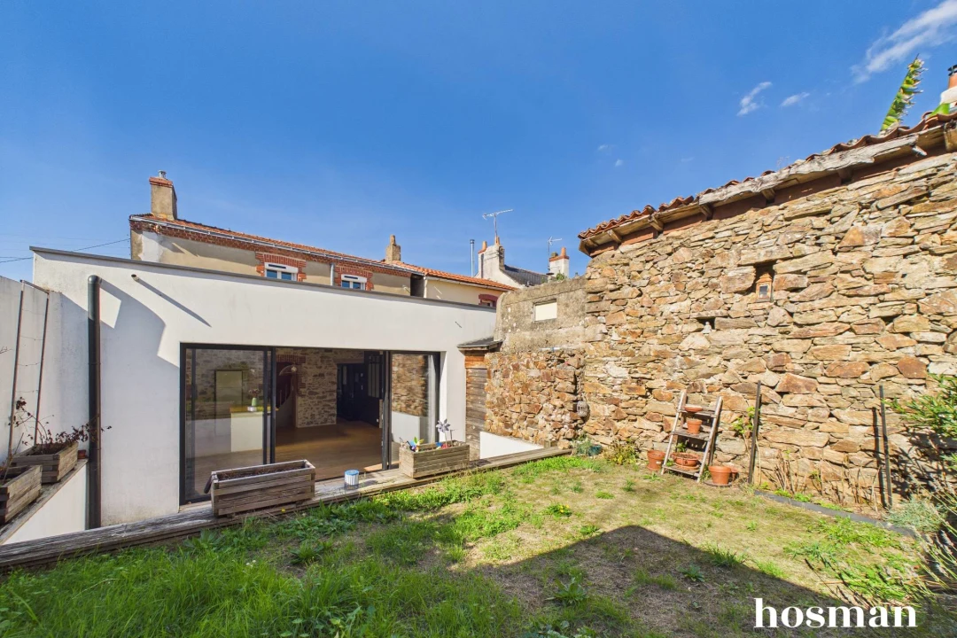 Maison de 100.94 m² à La Montagne