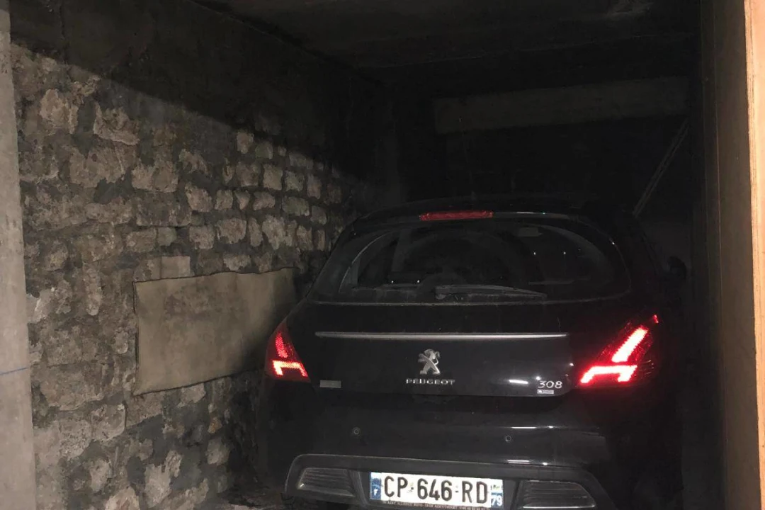 Parking de 12.0 m² à Paris
