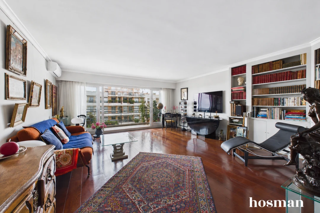 Appartement de 127.0 m² à Paris
