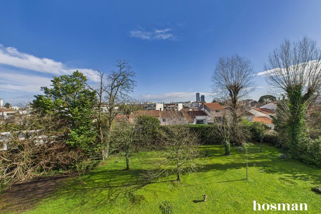 Appartement de 84.05 m² à Bordeaux