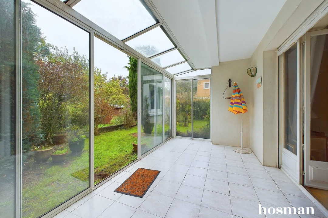 Appartement de 111.9 m² à Mérignac