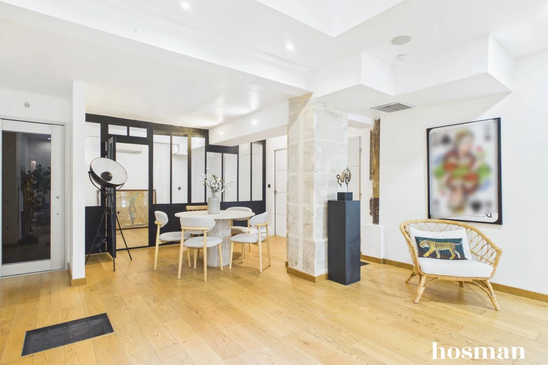 Appartement de 100.0 m² à Paris