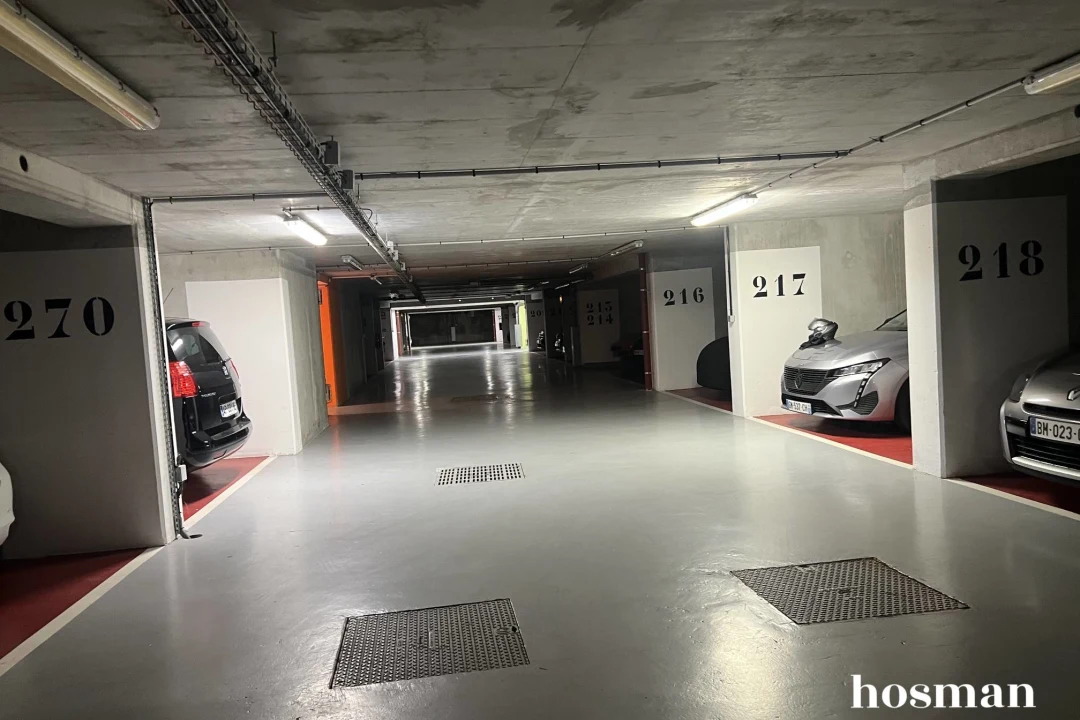 Parking de 15.0 m² à Issy-Les-Moulineaux