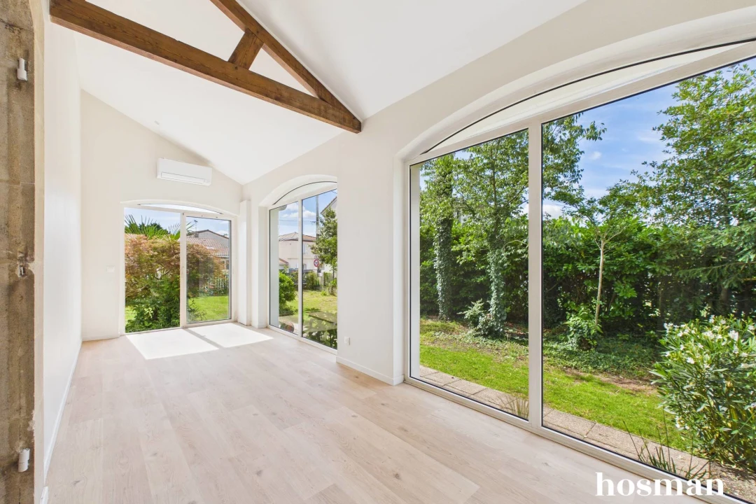 Maison de 108.98 m² à Eysines