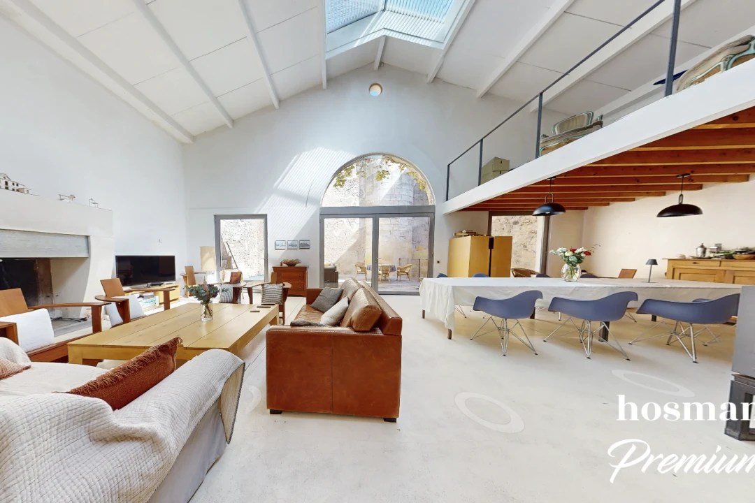 Maison de 242.0 m² à Bordeaux