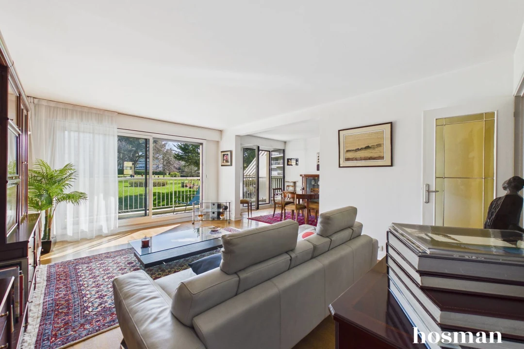 Appartement de 102.0 m² à Versailles