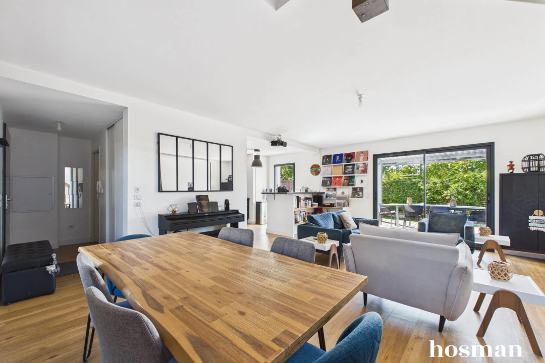 Maison de 91.0 m² à Mérignac