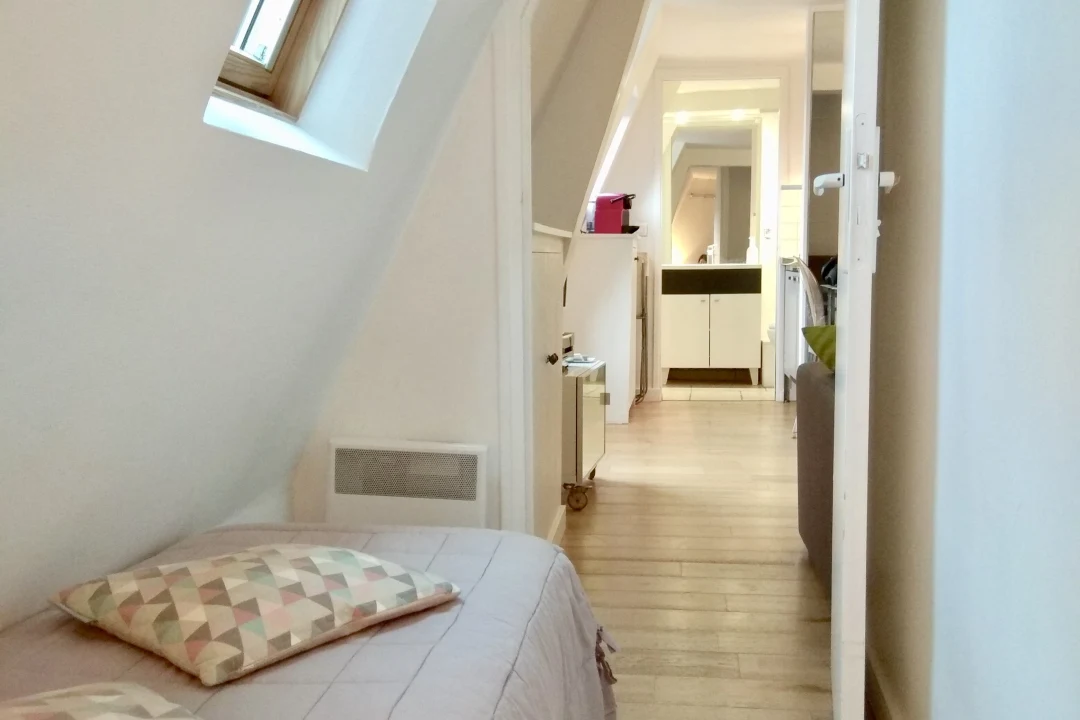 Appartement de 16.0 m² à Paris