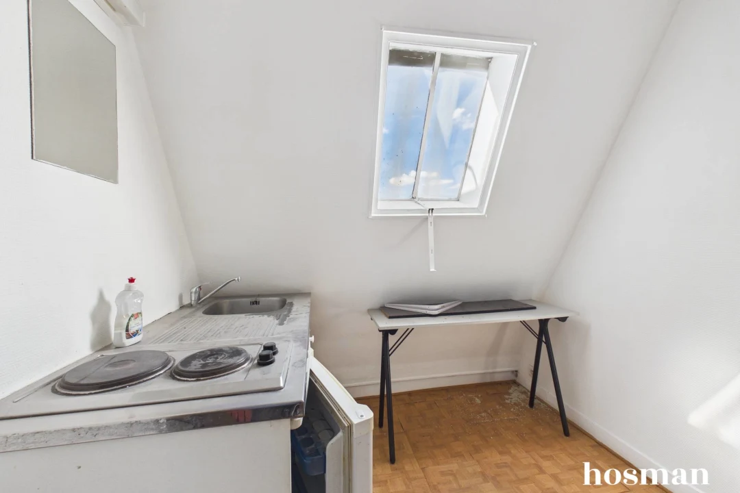 Appartement de 7.7 m² à Paris