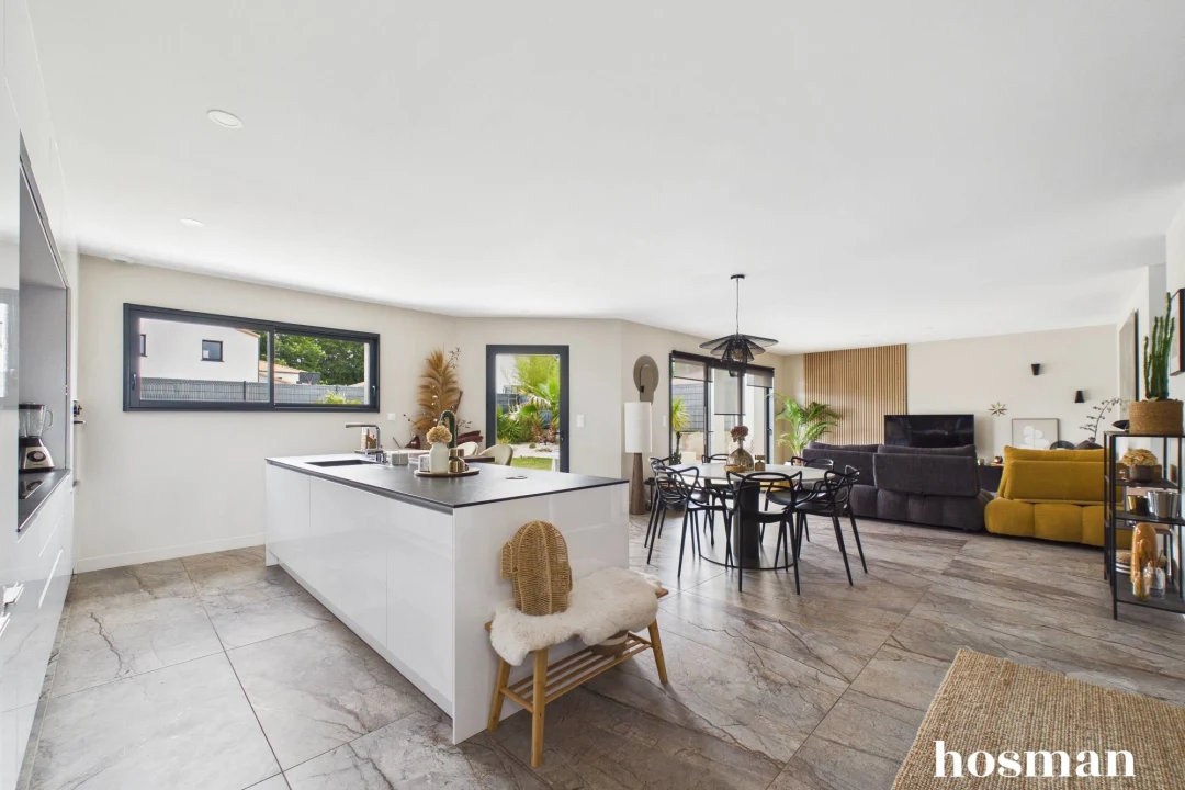 Maison de 104.0 m² à Basse-Goulaine