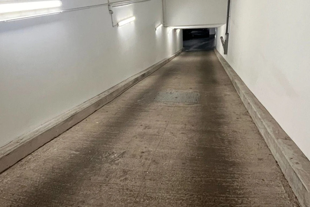 Parking de 13.0 m² à Paris