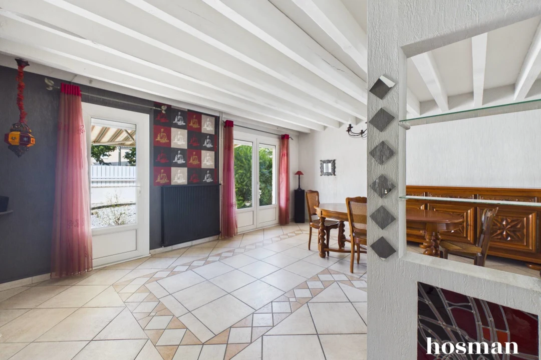 Maison de 101.0 m² à Gradignan