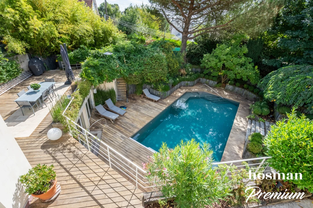 Maison de 595.0 m² à Garches