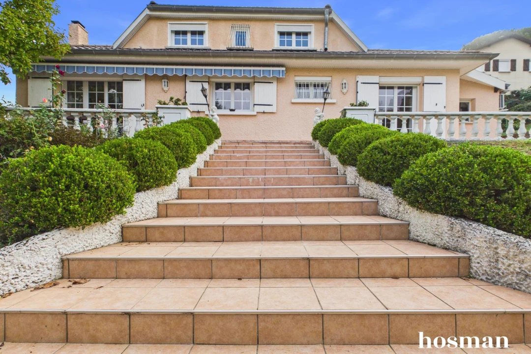 Maison de 132.0 m² à Saint-Bonnet-de-Mure