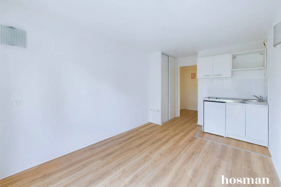 Appartement de 17.37 m² à Courbevoie
