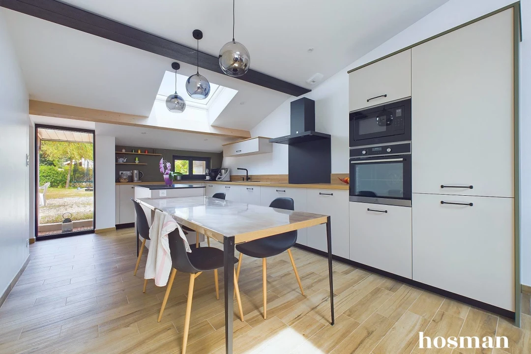 Maison de 140.0 m² à Les Sorinières