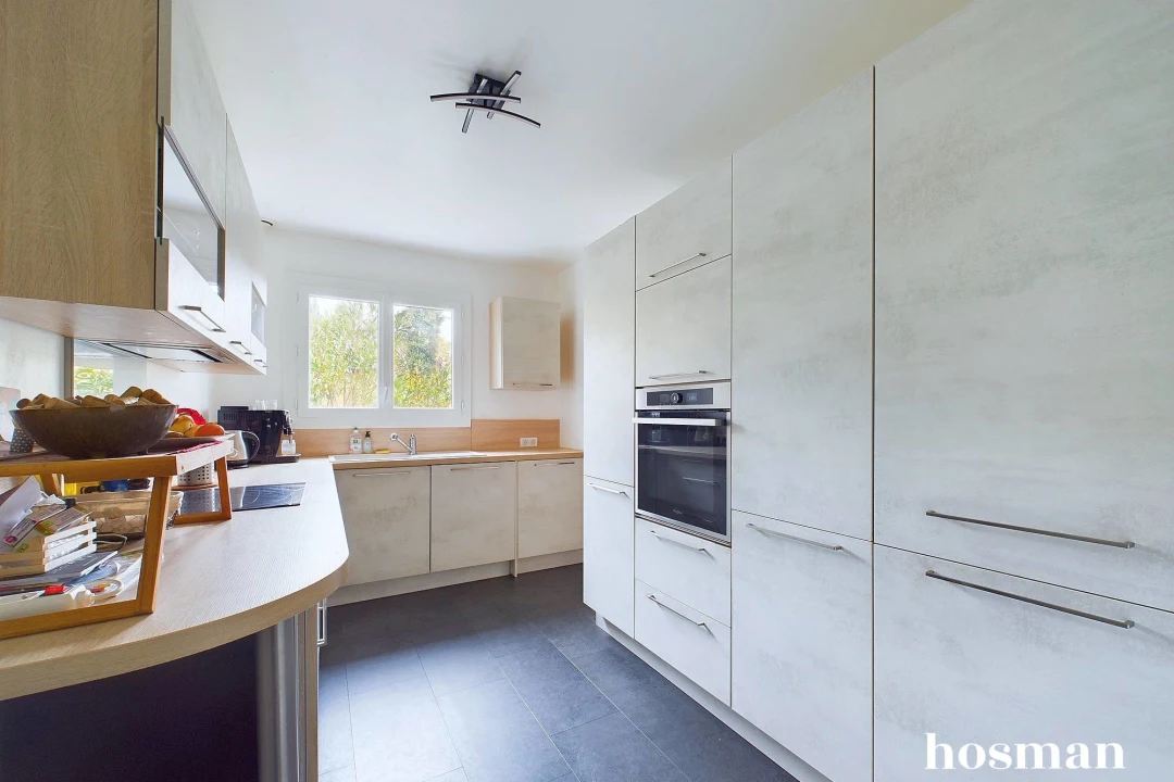 Maison de 120.0 m² à Pessac