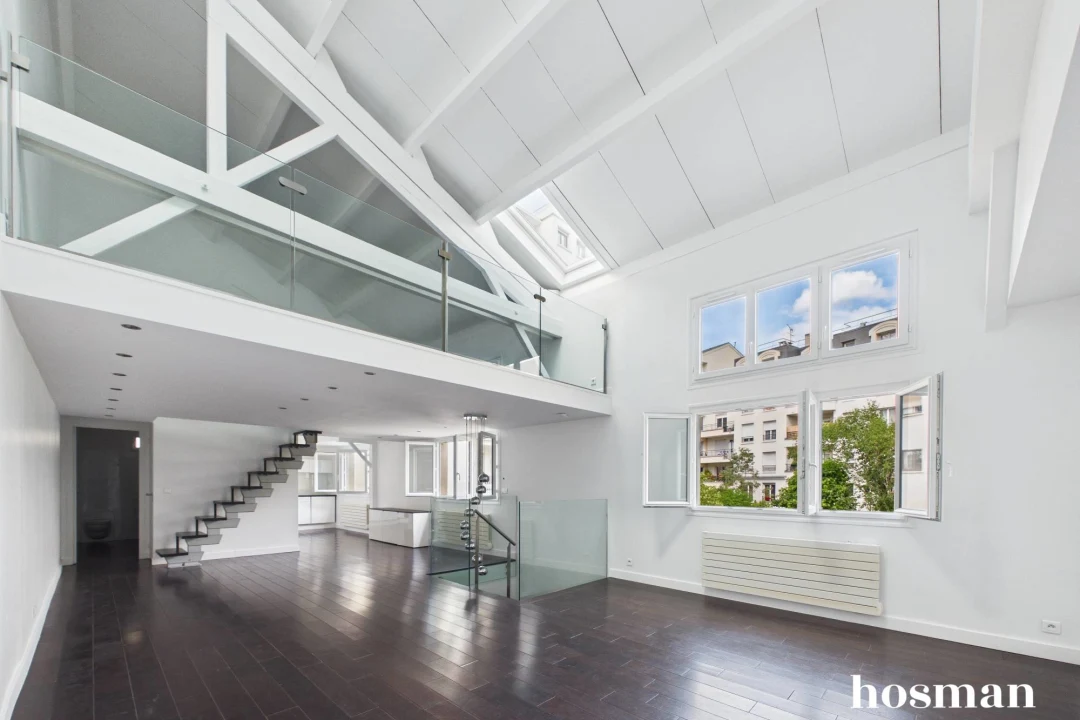 Appartement de 125.0 m² à Les Lilas