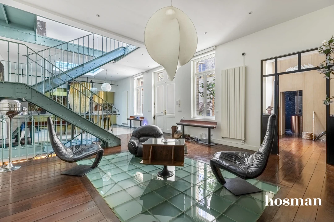 Triplex de 222.21 m² à Paris