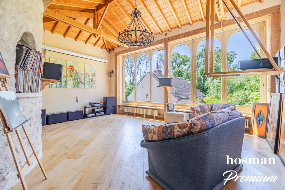 Maison de 500.0 m² à Hédouville