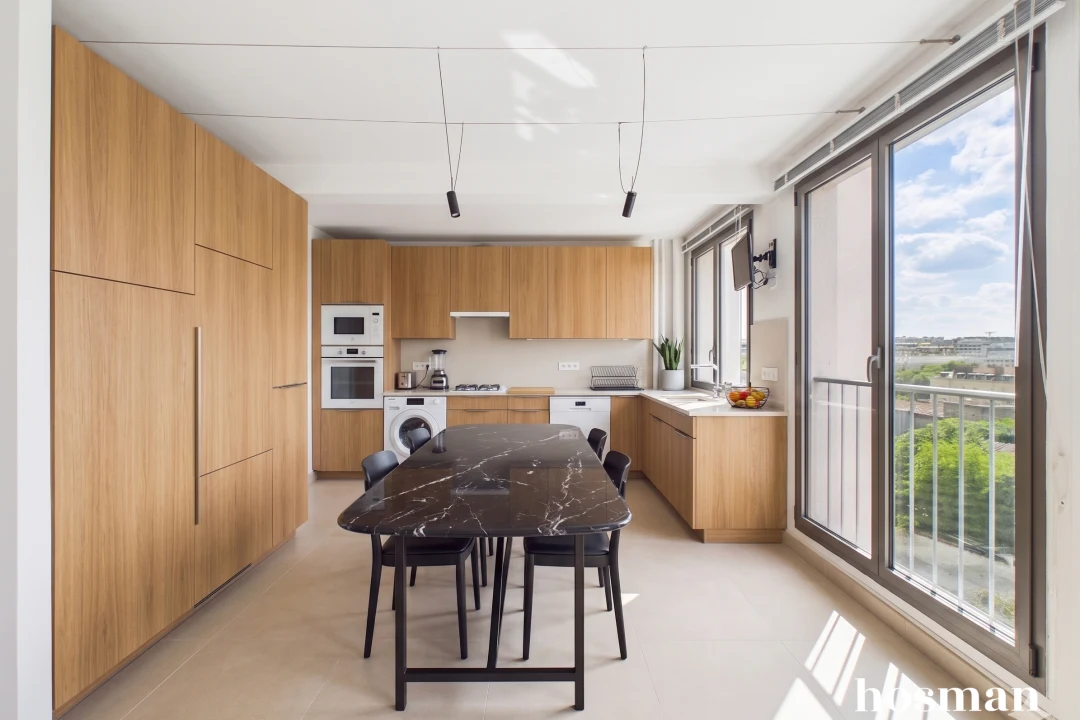 Duplex de 106.0 m² à Paris