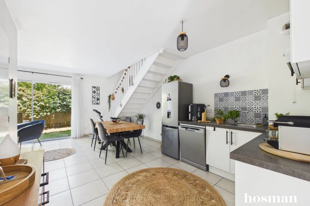 Maison de 80.0 m² à Mérignac