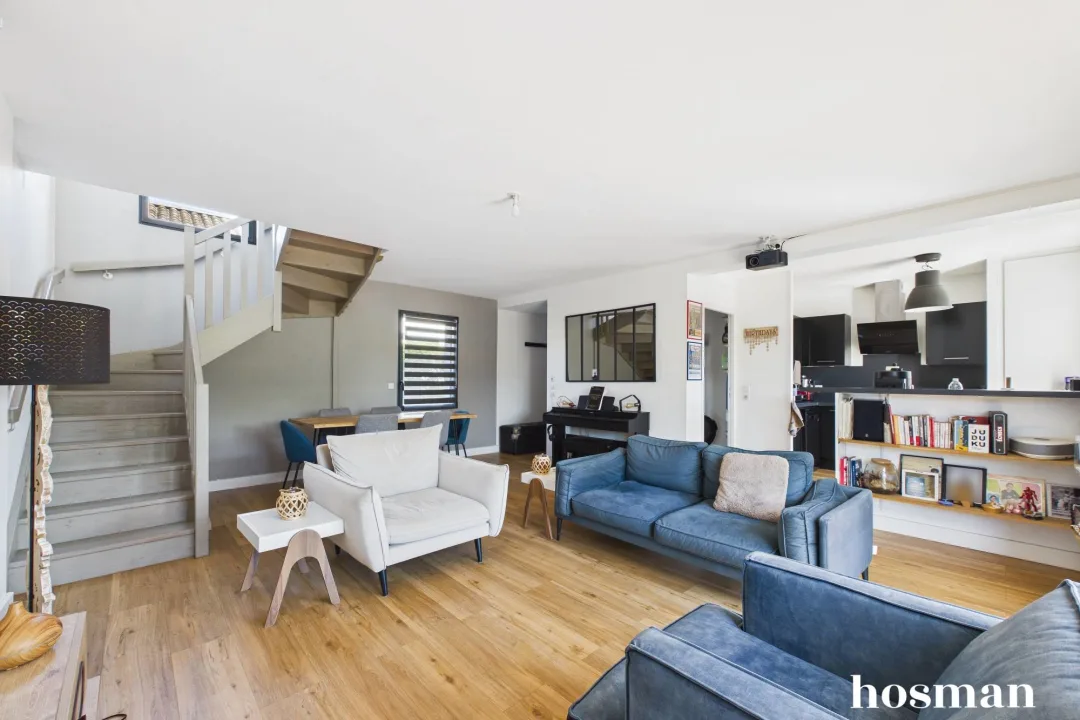 Maison de 91.0 m² à Mérignac