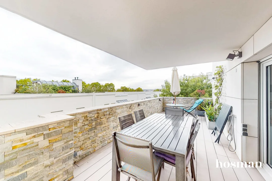 Appartement de 128.0 m² à Suresnes