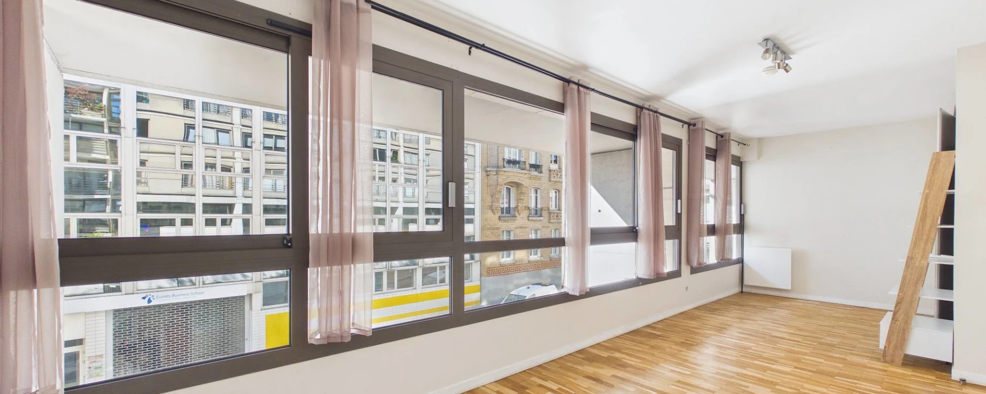 Appartement de 52.69 m² à Paris