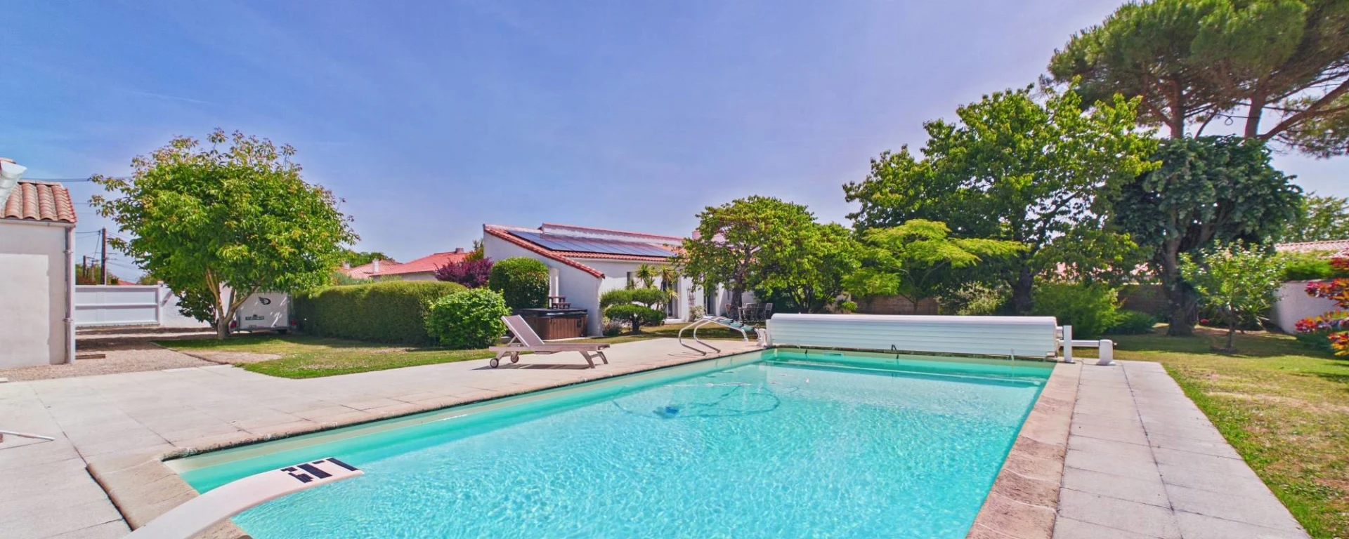 Maison de 200.0 m² à Dompierre-sur-Mer