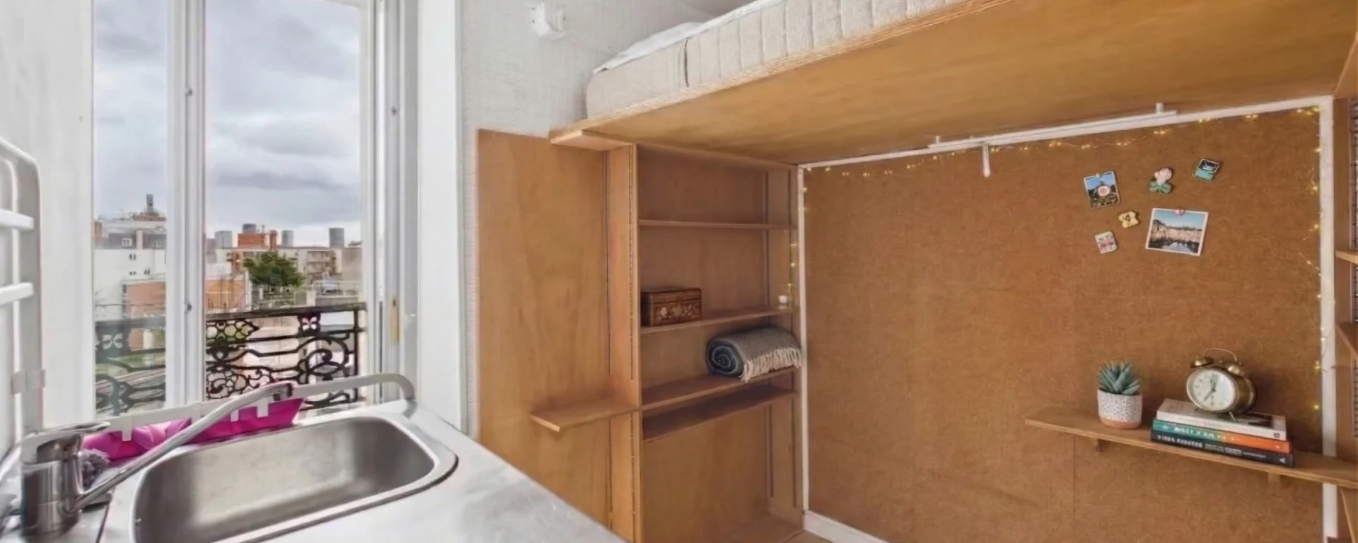 Appartement de 6.34 m² à Paris