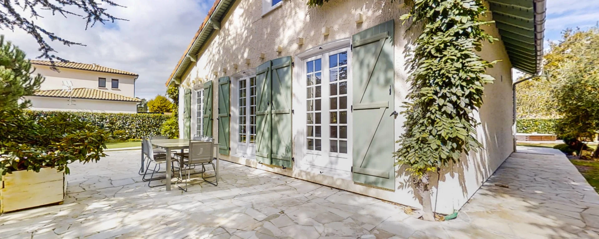 Maison de 130.0 m² à Saint-Jean-d'Illac