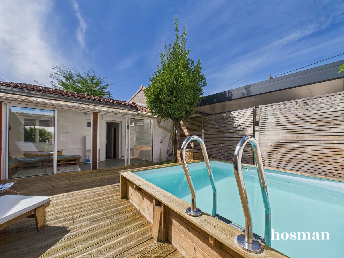Maison de 98.0 m² à Mérignac