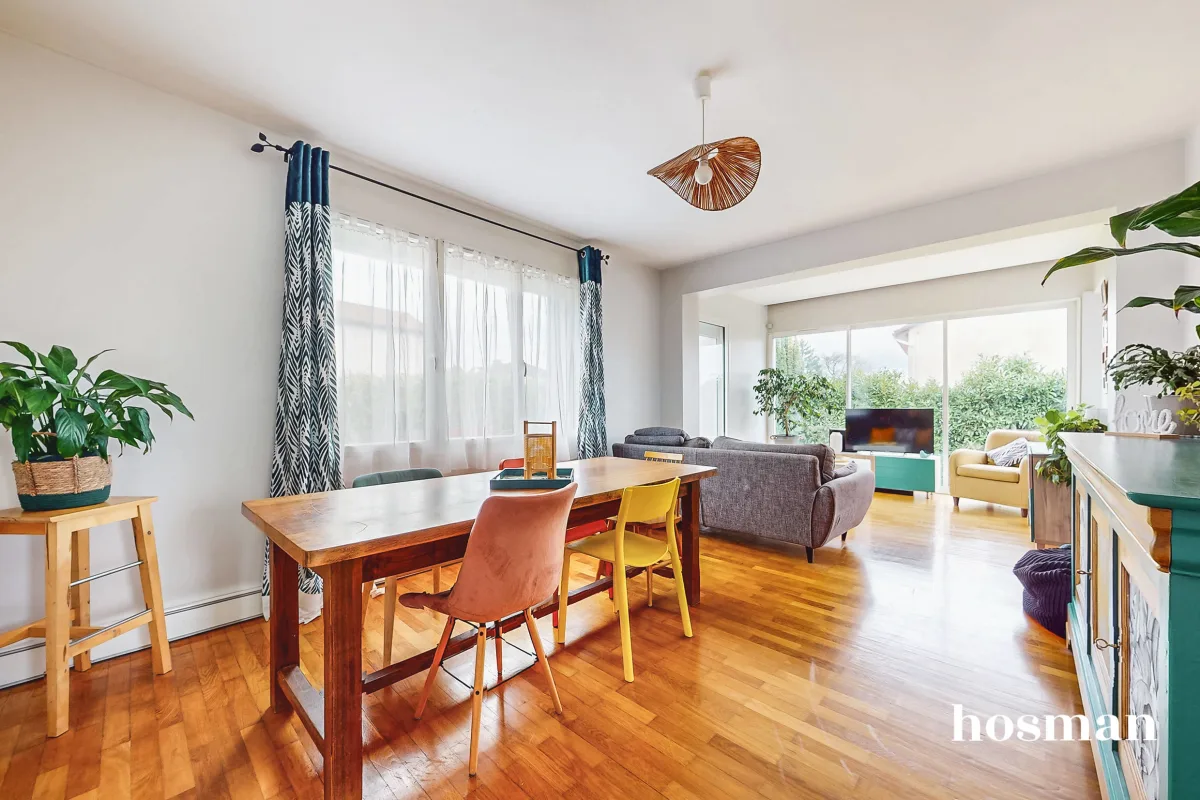 Maison de 170.42 m² à Meyzieu