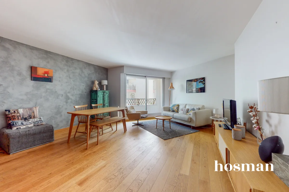 Ravissant 3 pièces de 65 m2 - PARKING / BALCON - Rue Duhesme - Paris 18