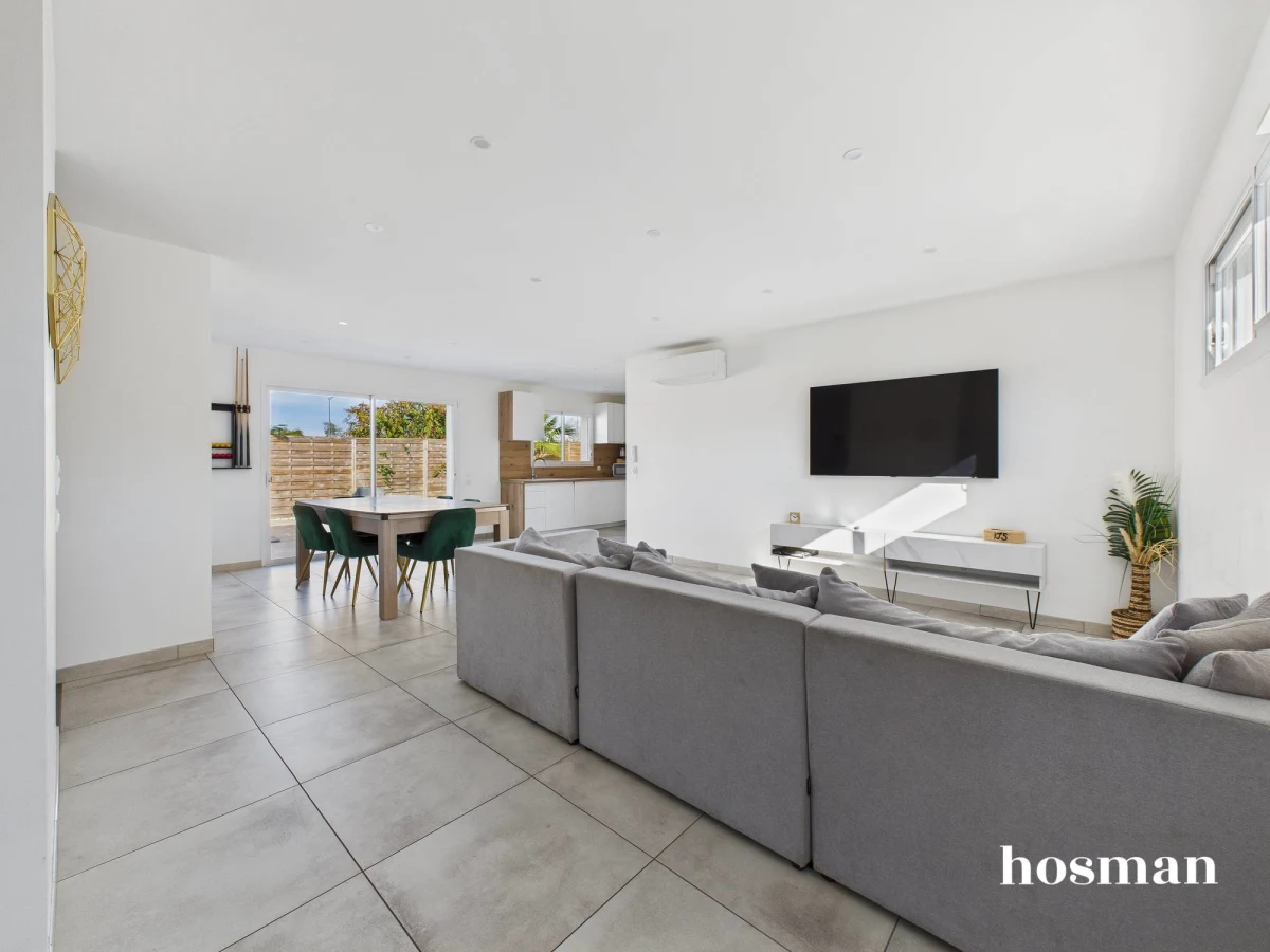 Maison de 106.0 m² à Ambarès-et-Lagrave