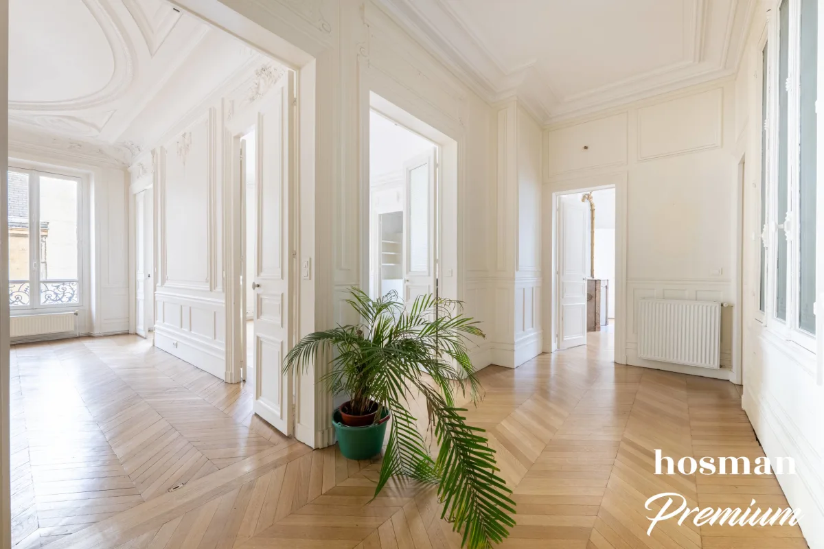 Appartement de 165.0 m² à Paris