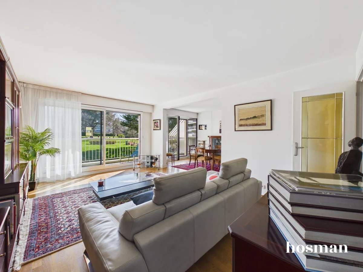 Appartement de 101.96 m² à Versailles