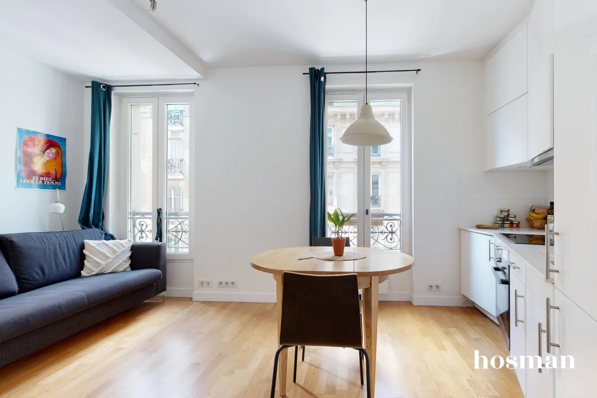 COUP DE COEUR - Ravissant 2 pièces - 34 m2 - Lumineux - Métro Gambetta