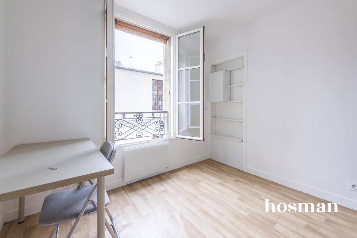 Appartement de 12.0 m² à Paris